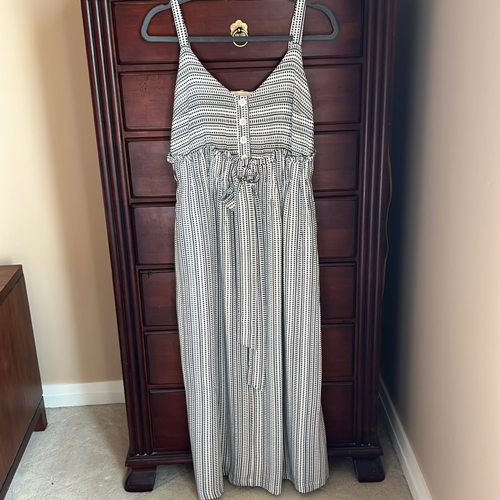 Melloday Black and White Striped Maxi Dress Large